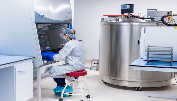 الإمارات تعلن عن العلاج بالخلايا الجذعية لمكافحة فيروس كورونا